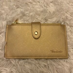 Travelambo RDIF blockage  wallet